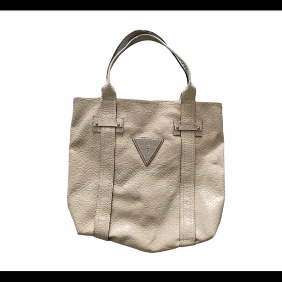 GUESS OVERSIZED TOTE - Picture 7 of 12